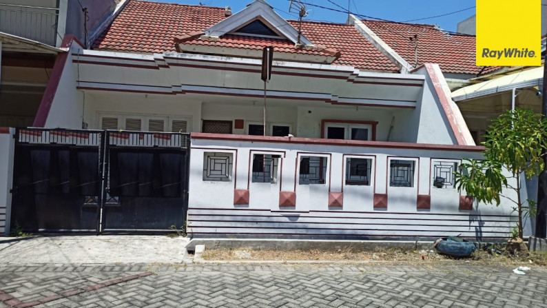 Dijual/Disewakan Rumah 1,5 lantai di Manyar Jaya Praja, Surabaya