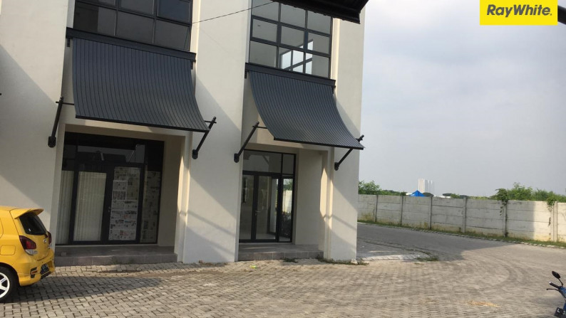Dijual Ruko 2 lantai di Royal Residence Serenade, Surabaya