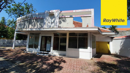 Dijual Rumah Pusat kota di Jalan Jaksa Agung Suprapto, Surabaya