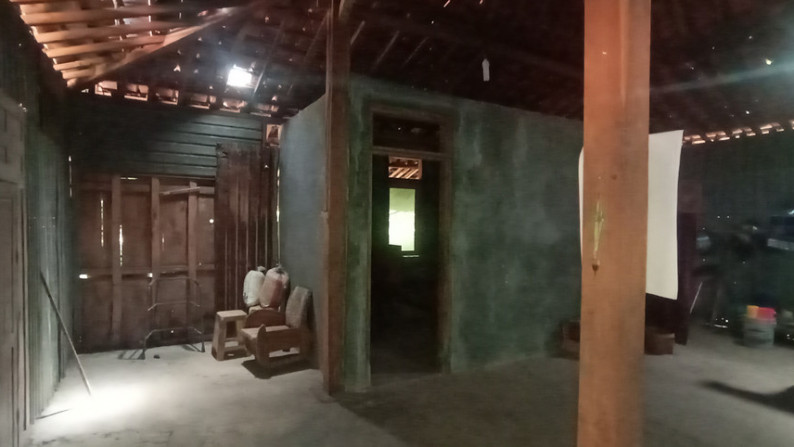 TANAH SELUAS 5812 METER PERSEGI BONUS RUMAH, DI DSN SAMBENG, GUNUNG KIDUL
