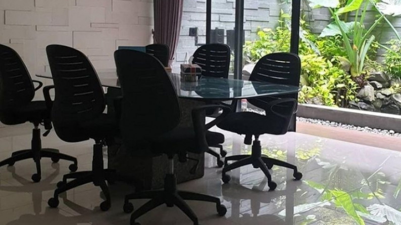 Rumah Siap Huni, Bagus, dalam cluster Favorite dan Elite Bintaro Jaya