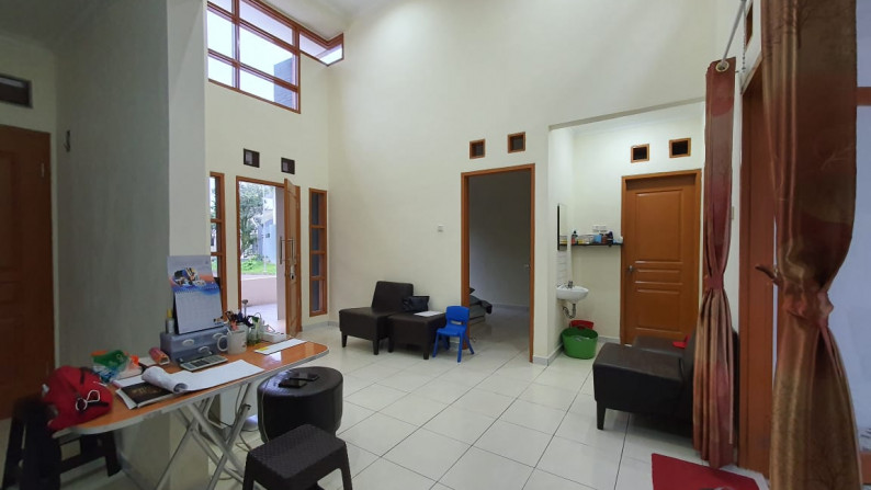 Rumah Siap Huni, Hunian Nyaman dan Asri @Oriana Permata, Bintaro