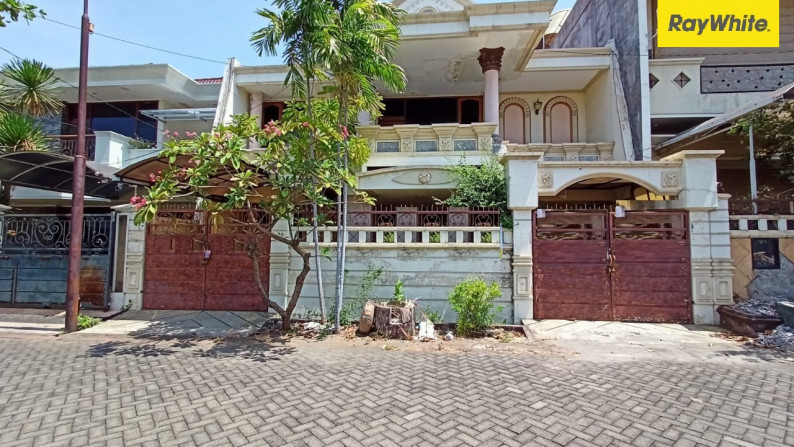 Dijual Rumah 2 lantai di Manyar Kertoadi, Surabaya