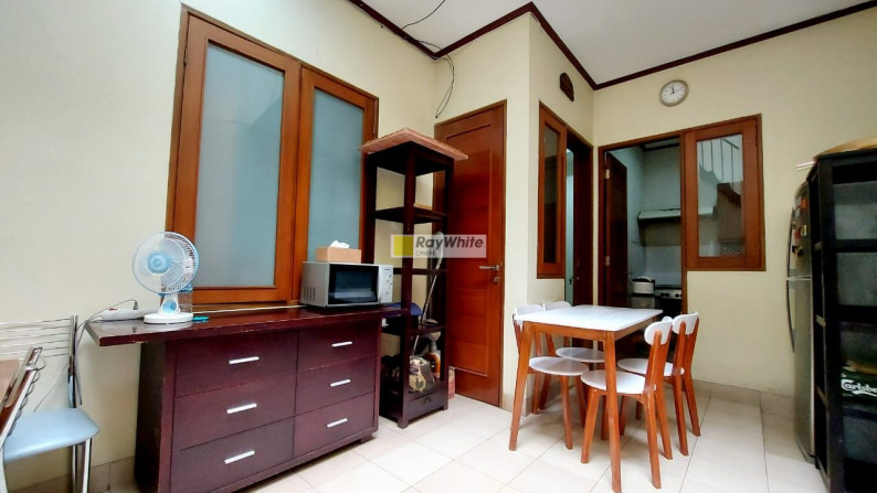 Rumah Modern Minimalis Siap Huni Furnished Dalam Town House di Pondok Pinang