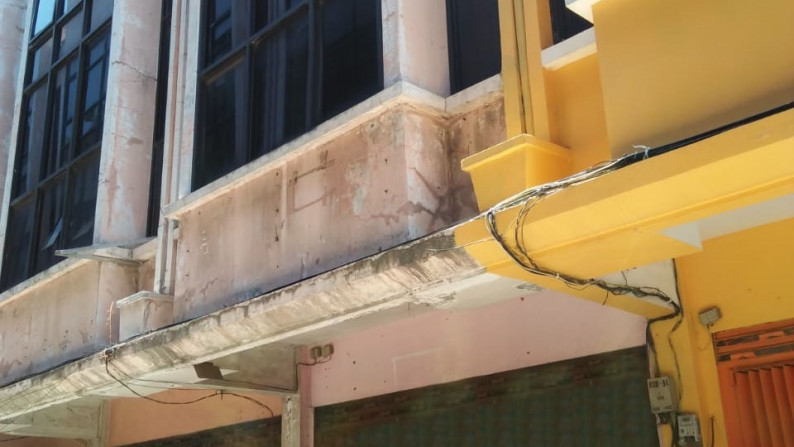 Dijual/Disewakan Ruko 4 lantai di Atom Megah, Surabaya