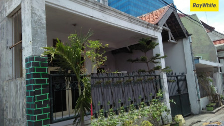 Dijual Rumah di Jl Kedung Anyar, Surabaya