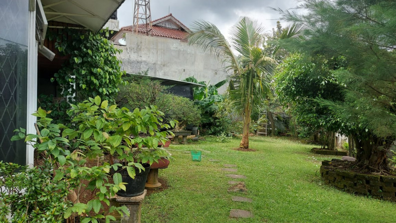 Rumah Mewah Cinere di Komplek Ternama