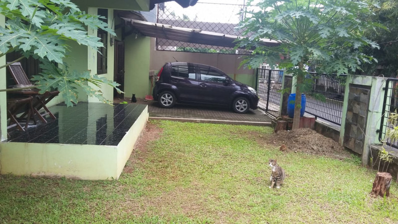 Rumah Siap Huni, Hunian Asri dan Nyaman @Petukangan Selatan