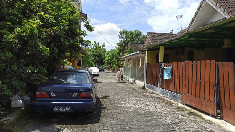 2 UNIT RUMAH MINIMALIS DI DALAM PERUM PELEM SEWU BARU, SEWON, BANTUL