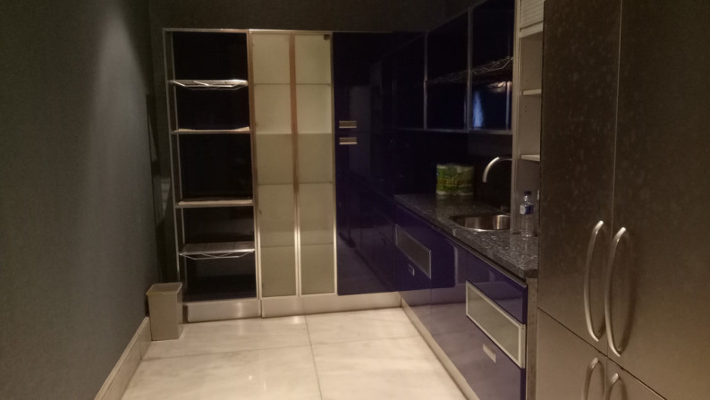 Apatemen Penthouse Full Furnished di MH. Thamrin