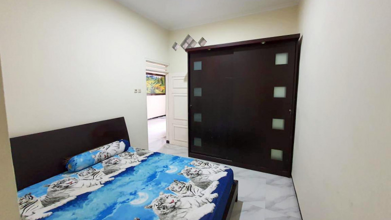 Rumah di Nirwana Eksekutif, Furnished, Siap Huni. -TAN-