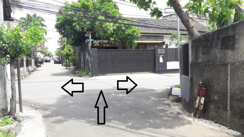 Rumah di Kebon Baru Tebet, Bangunan 1 Lantai, SHM, Luas Tanah 126 m2