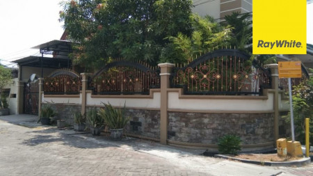 Dijual Rumah di Jalan Candi Lontar, Surabaya