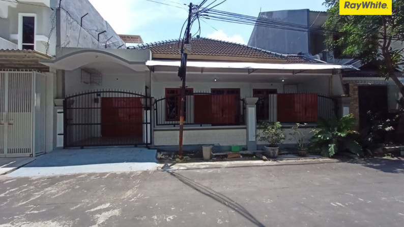 Rumah Babatan Pantai Mulyorejo Surabaya