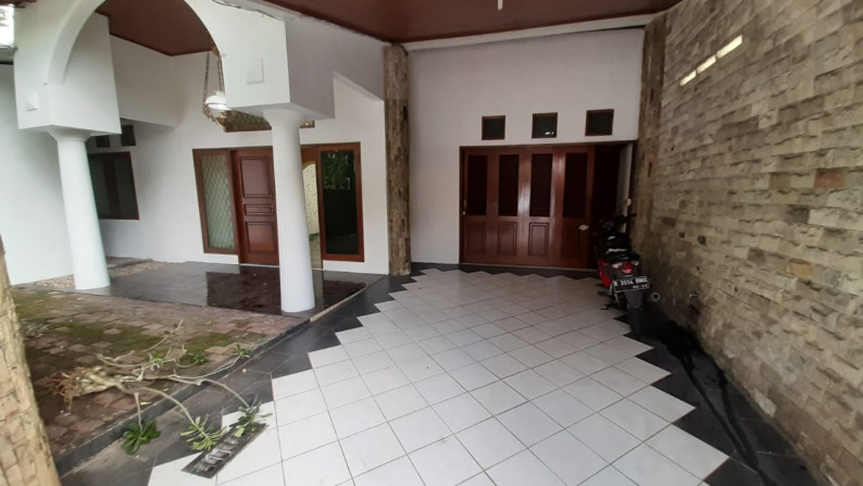 Rumah Siap Huni dan Kawasan Elit @Pondok Indah