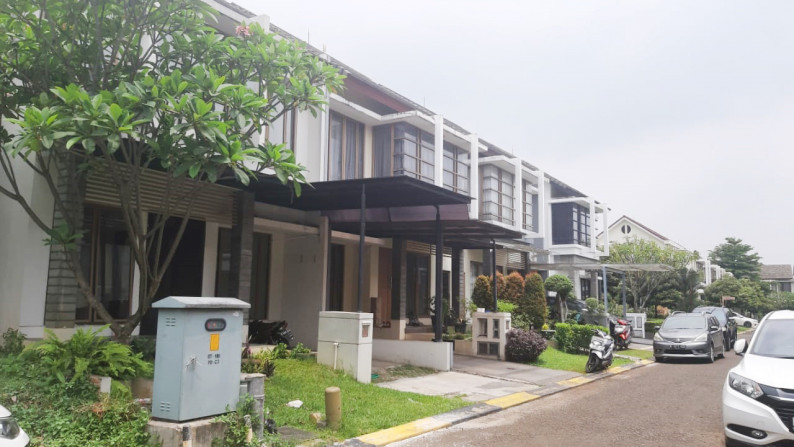 Rumah Bagus Di Emerald Terrace, Bintaro Jaya