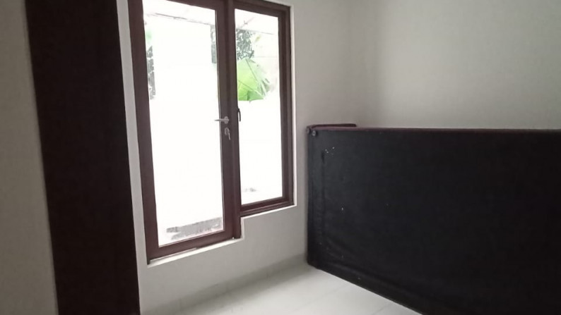 Hot Sale!!! Rumah Bagus,siap huni di Serpong Tangsel