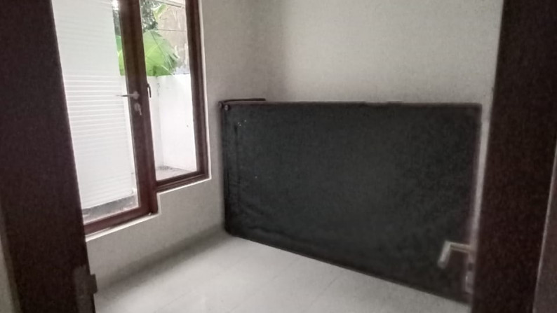 Hot Sale!!! Rumah Bagus,siap huni di Serpong Tangsel