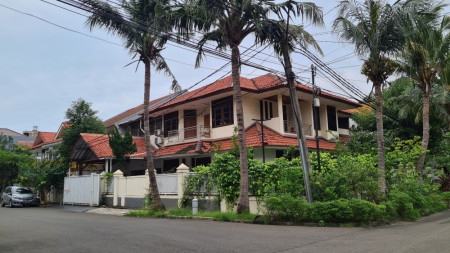 Rumah Gading Kirana Timur, Luas 409m2