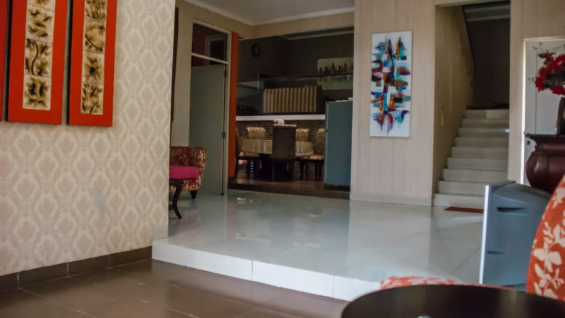 Kebayoran Village Bintaro Rumah Dihook 2 Lantai Mewah Turun Hrg #ALDG