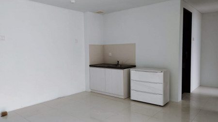 Apartemen Cantik dan Siap Huni Kawasan Strategis @Apartemen Lexington Residence, Pesanggrahan