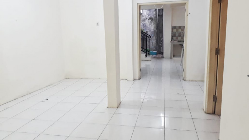 RUMAH DAN TOKO, DILOKASI YANG STRATEGIS, DI JL WAHID HASYIM, DEPOK, SLEMAN