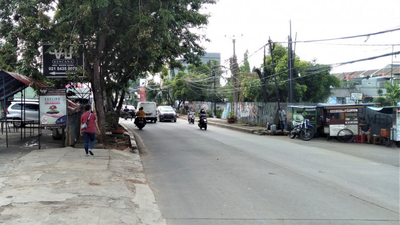 Ruko di lokasi strategis dan ramai dengan parkir lebar di Kalideres Indah - RWCG/2021/03/0006-CHR