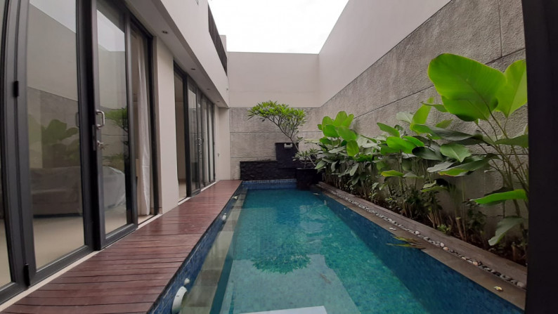 For Sale - Rumah Baru Berdesign Modern Cantik di Cipete