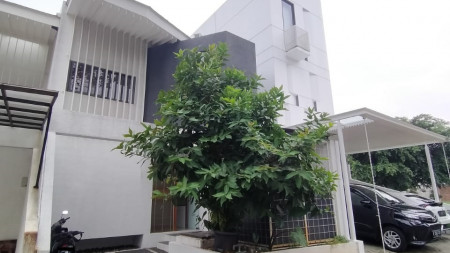 Rumah Dalam Cluster Ozone Residence Siap Huni Di Pesanggrahan