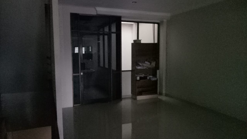 Dijual Ruko di JL. Palem - Palem Semi - Karawaci - Tangerang