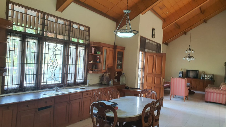 Dijual Rumah Di Jl Bumi Daya, Cinere Depok