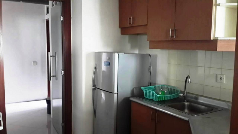 Dijual, Apartemen Menara Matahari Karawaci Furnish 2 Kmr