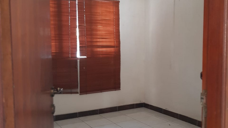 Jual Cepat Rumah Lokasi Strategis, Siap Huni, dan Hunian Nyaman @Kuricang, Bintaro