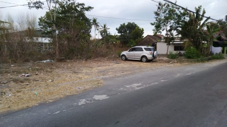 TANAH PEKARANGAN 140 METER PERSEGI, DEKAT JL PALAGAN TENTARA PELAJAR, SLEMAN