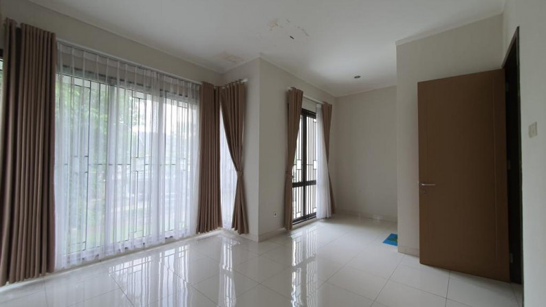 Rumah Siap Huni, Depan Taman dan Hunian Nyaman @Discovery Cielo, Bintaro