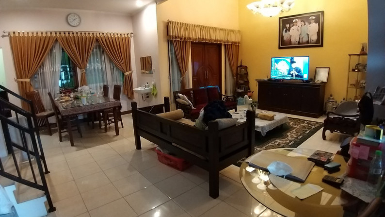 Rumah 2 Lantai  View kota Bandung , Ligar Kencana , sayap Dago