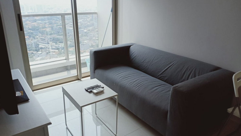 Dijual Apartemen Furnished di Taman Anggrek Residence Tower D