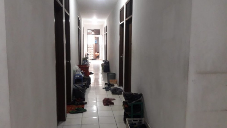 Rumah Kost2an 35 Kamar Jl Permata, Tawakal Luas 1.555m2