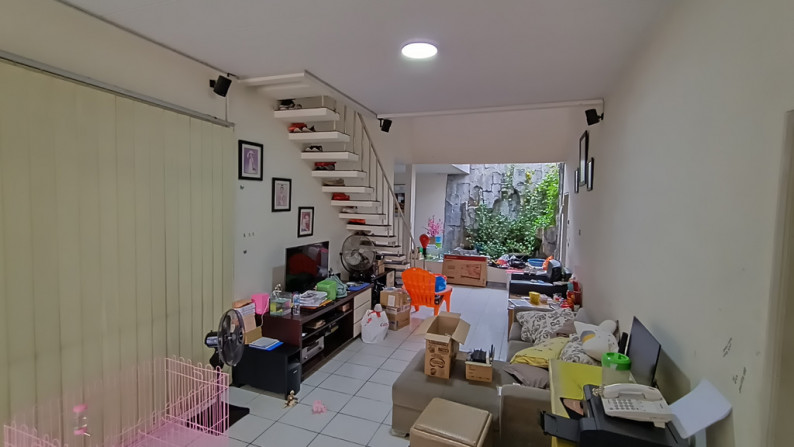 Rumah Bagus dijual di Citra Garden 1, Kalideres, Jakarta Barat *0031-CHR*