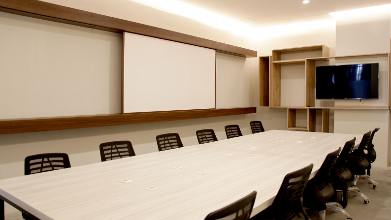 CO-WORKING SPACE, FULL FURNISH, LOKASI STRATEGIS, DI JL MAGELANG.