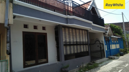 Disewakan Rumah 2 lantai di Sidotopo Wetan Mulia, Surabaya Pusat