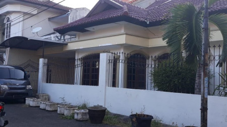 Dijual Rumah Hook 2 lantai di Kencana Sari Timur, Surabaya