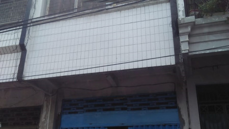 Dijual Ruko Strategis di Area Komersial Jalan Pacuan Kuda, Surabaya