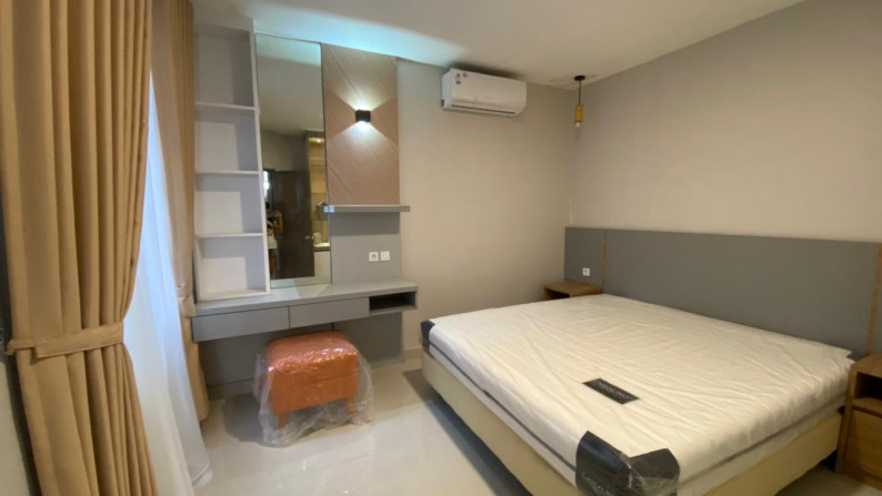 Disewakan Townhouse di Taman Paris - Lippo Karawaci Tangerang