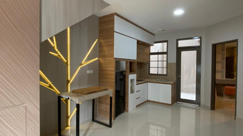 Disewakan Townhouse di Taman Paris - Lippo Karawaci Tangerang