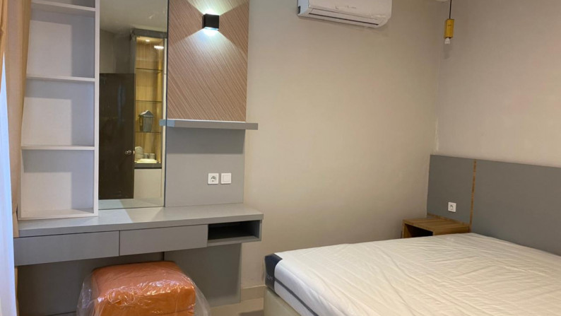 Disewakan Townhouse di Taman Paris - Lippo Karawaci Tangerang