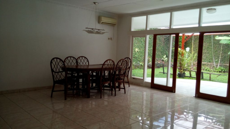 Classic Modern House in Kemang \" The Price Can Be Negotiable \"