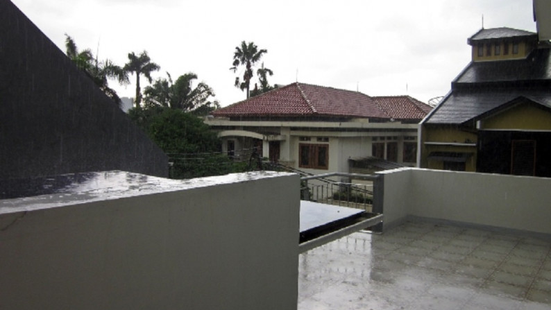 Nice and simple house @ Kemang