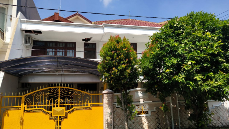 DIJUAL Rumah Kertajaya Indah Timur  dap: timur dan selatan