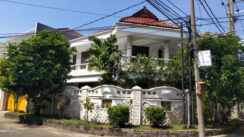 DIJUAL Rumah Kertajaya Indah Timur  dap: timur dan selatan